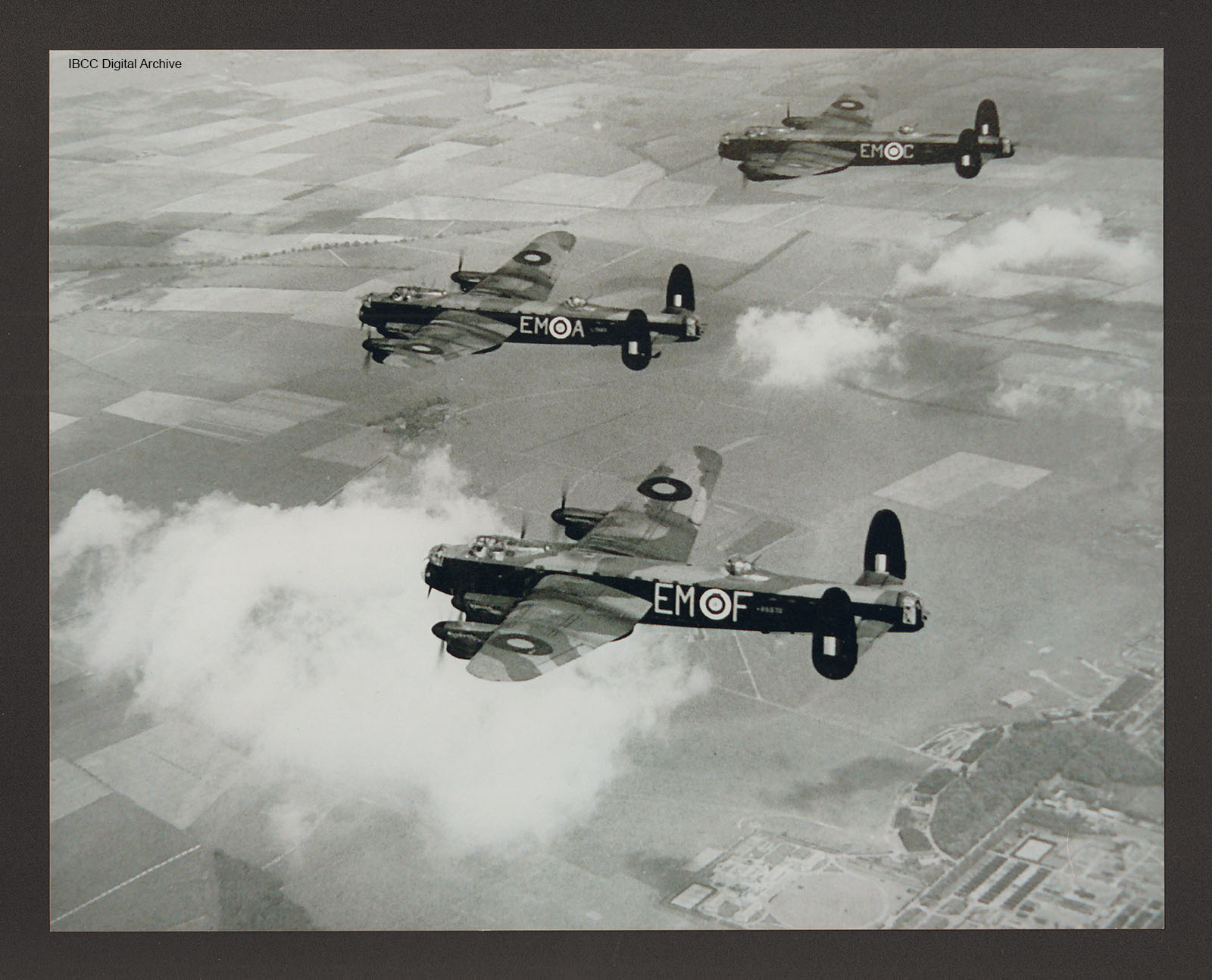 lancasters-in-flight-over-raf-college-cranwell-ibcc-digital-archive