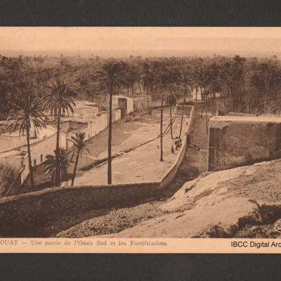 Laghouat - Une partie de l&#039;Oasis Sud et les Fortifications