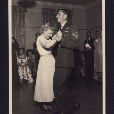 Rex and Isabella Searle Dancing