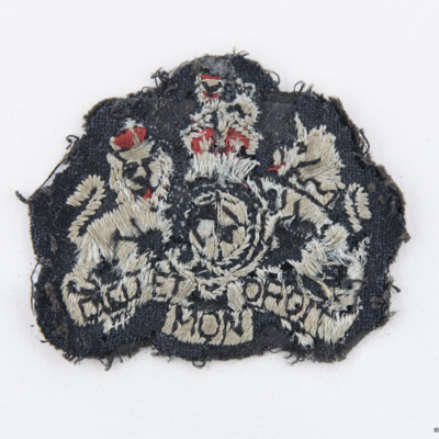 Warrant officer&#039;s cloth badge