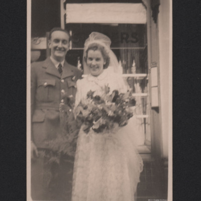 Jack and Mary Newton&#039;s wedding photograph