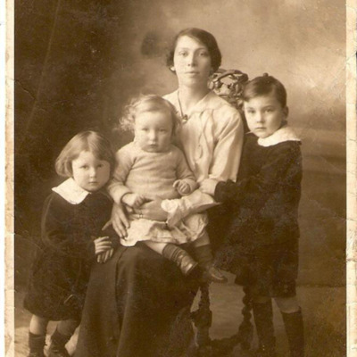 Mary Ann Tansley and sons