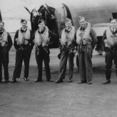 627 Squadron borrow a Lancaster