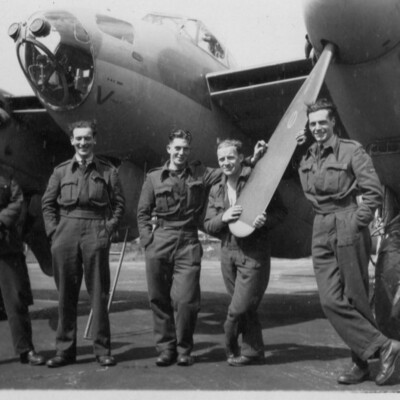 627 Squadron ground crew