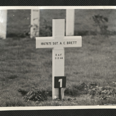 Sgt A C Brett grave