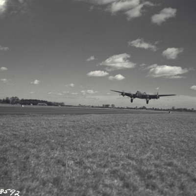 Lancaster Mk 2 landing