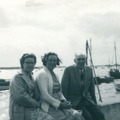 Honor Carter, Alice and Wally Foreshaw
