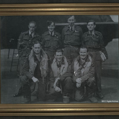 Squadron Leader Hardwicke and Crew