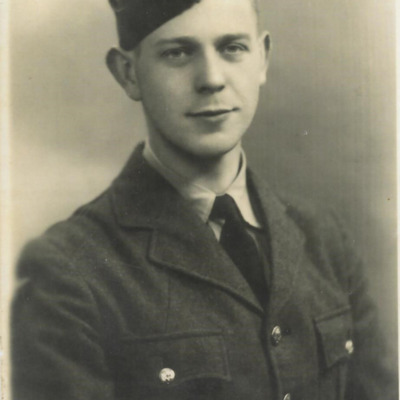 Jack Dalton, 2nd pilot