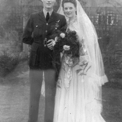 Robert George Sharland and Beryl Lilian Sharland&#039;s wedding