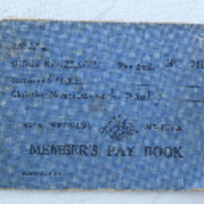 Ken Oakes Royal Australian Air Force members pay book