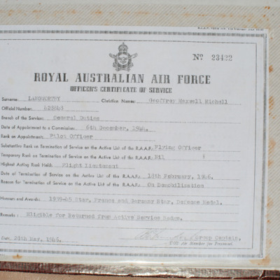 RAAF Officer&#039;s certificate of service
