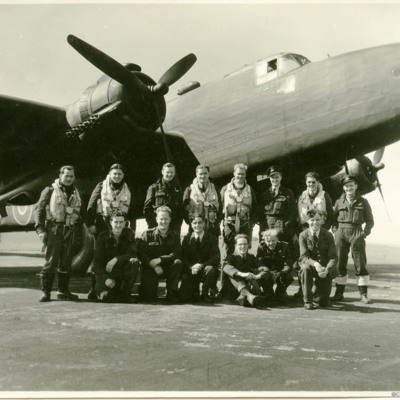 Fourteen air and ground crew