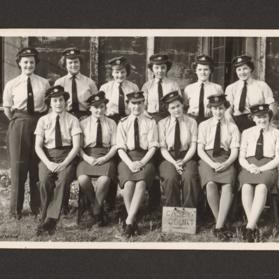 Twelve members of the Women&#039;s Auxiliary Air Force